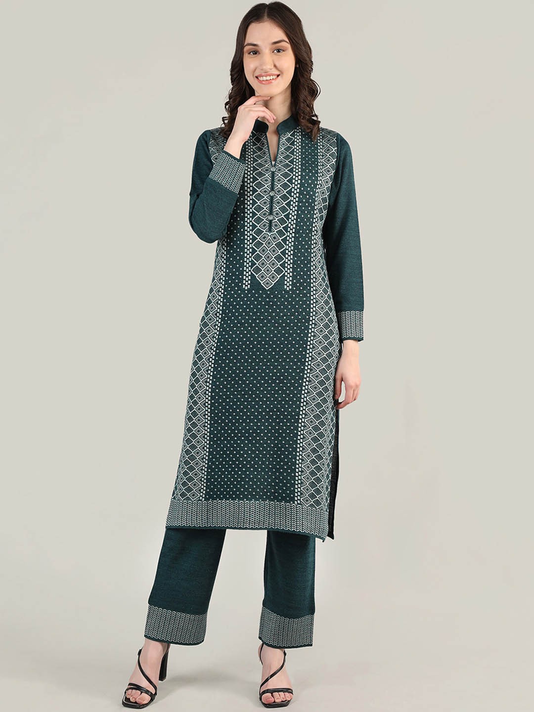 

MIKHAD Women Teal Ethnic Motifs Kurta with Trousers