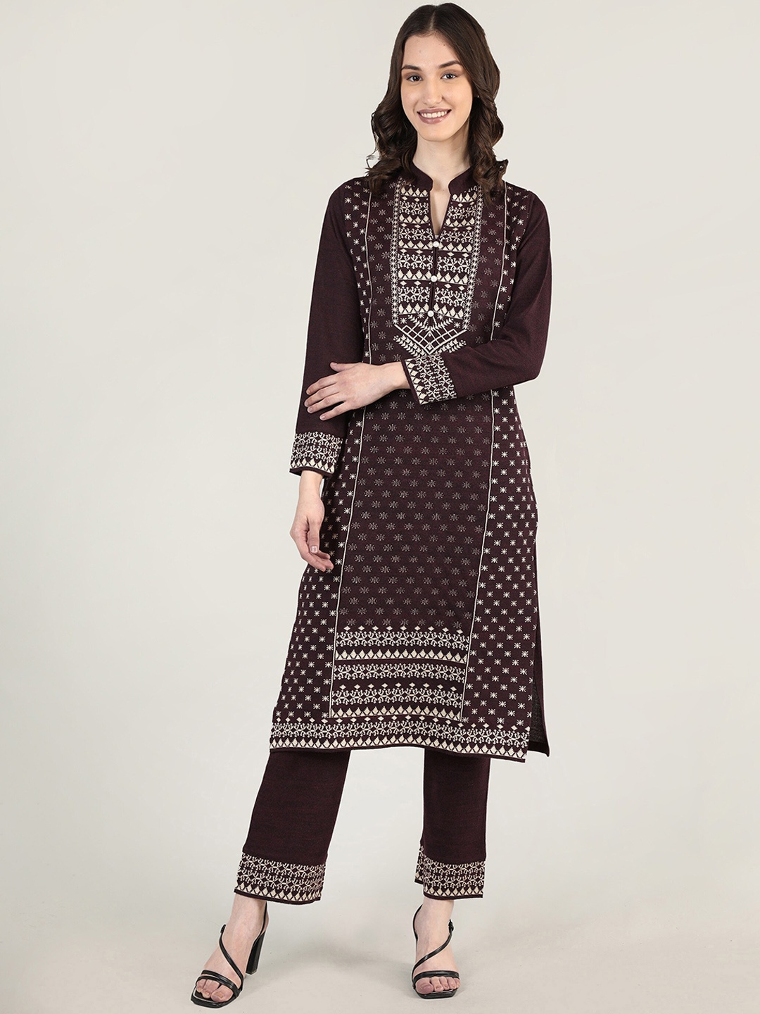 

MIKHAD Women Purple Ethnic Motifs Kurta with Trousers