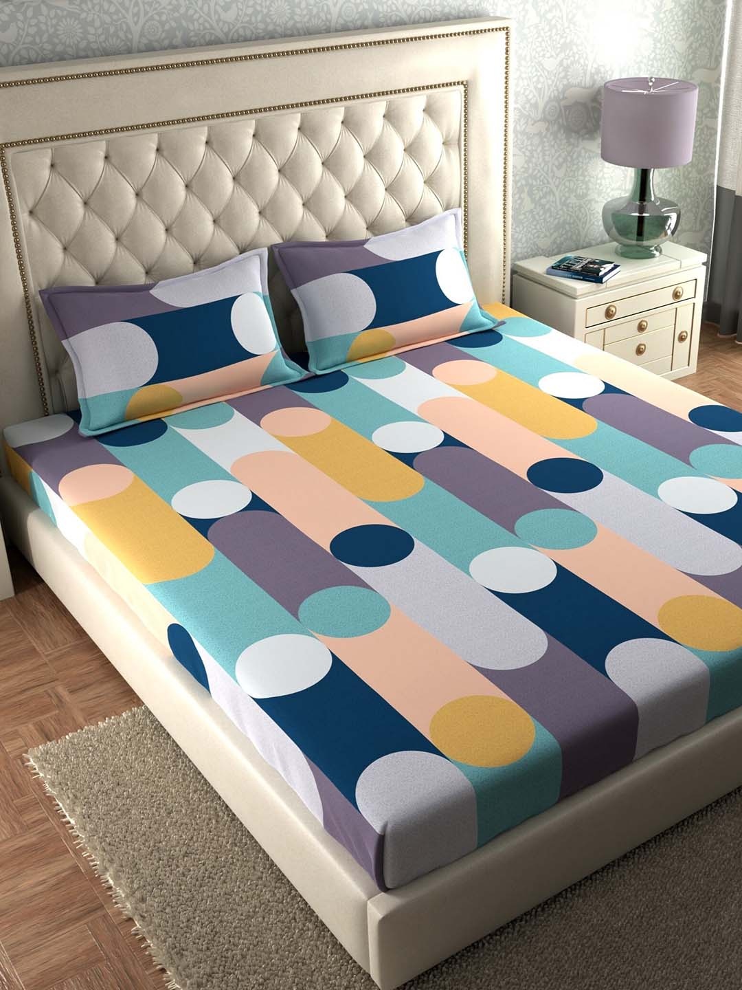 

CHHAVI INDIA White & Purple Geometric 210 TC Queen Bedsheet with 2 Pillow Covers