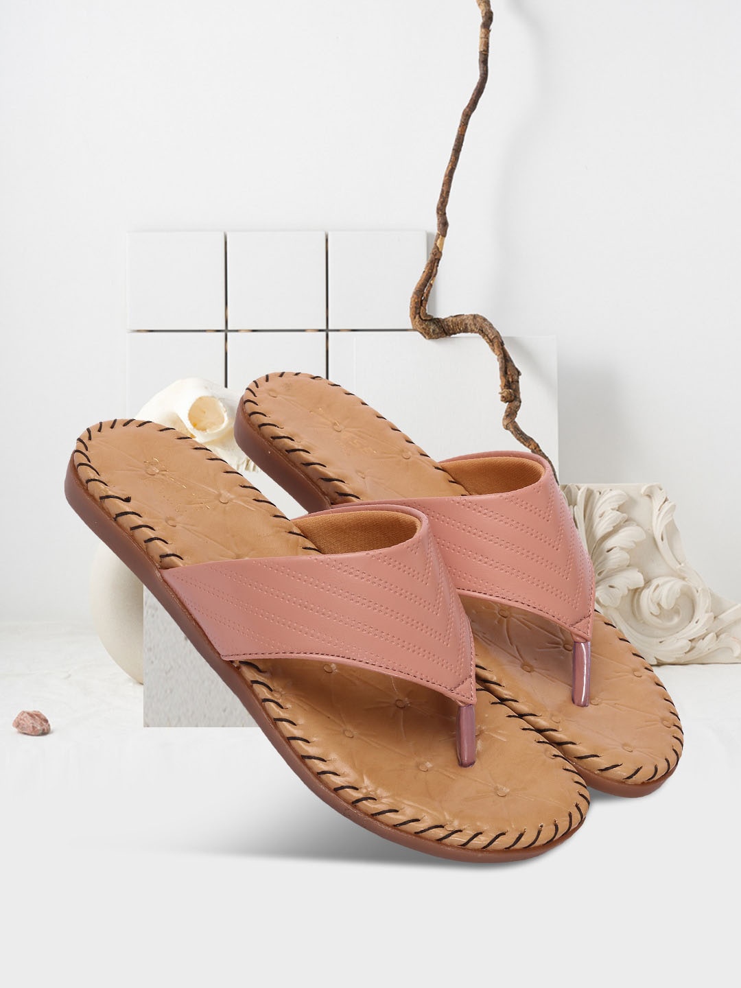 

TRASE Women Open Toe Flats, Pink