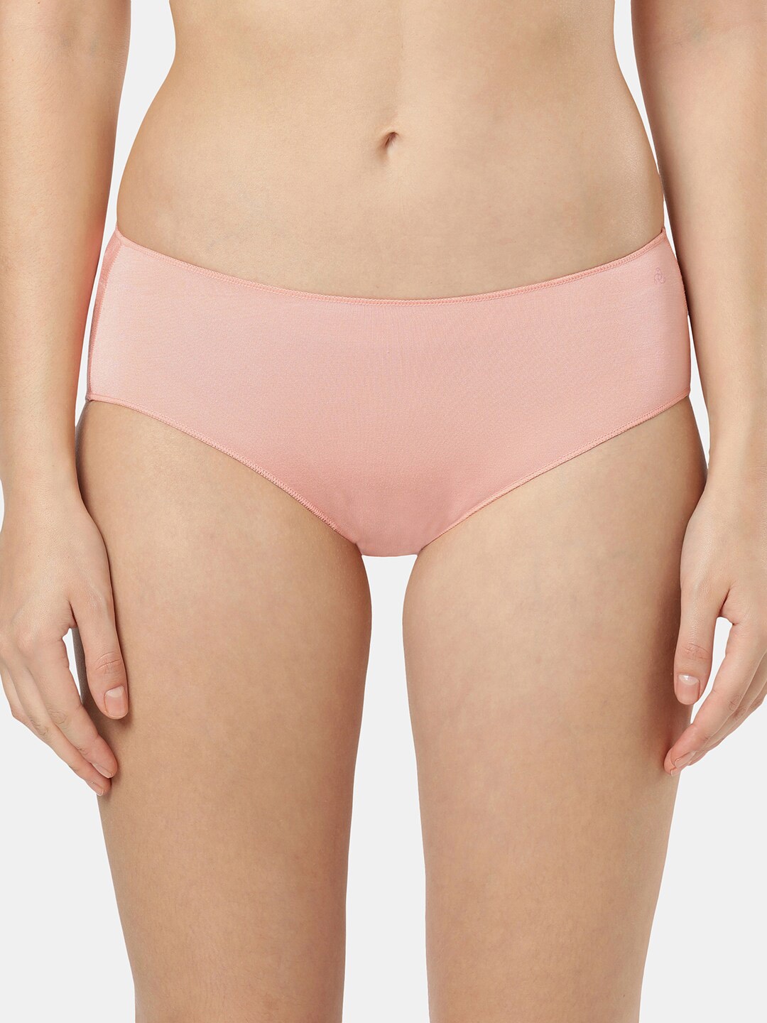 

Jockey Women High Coverage Micro Modal Hipster Briefs, Peach