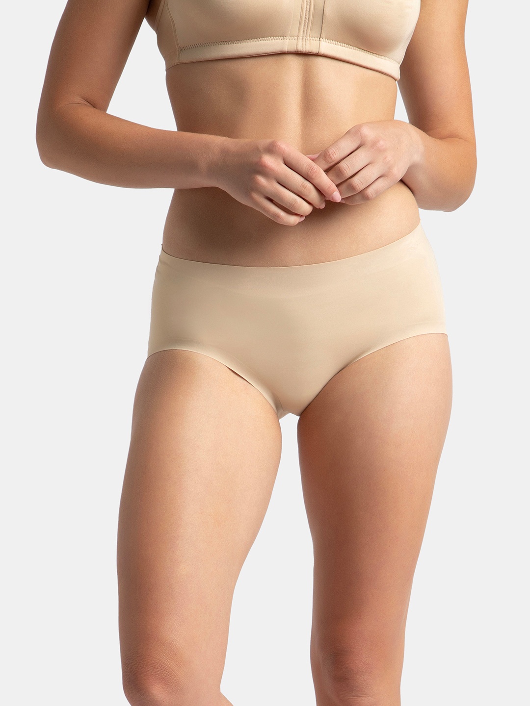 

Jockey High Coverage Soft Touch Microfiber Stretch No Visible Pantyline Hipster Brief-1827, Beige