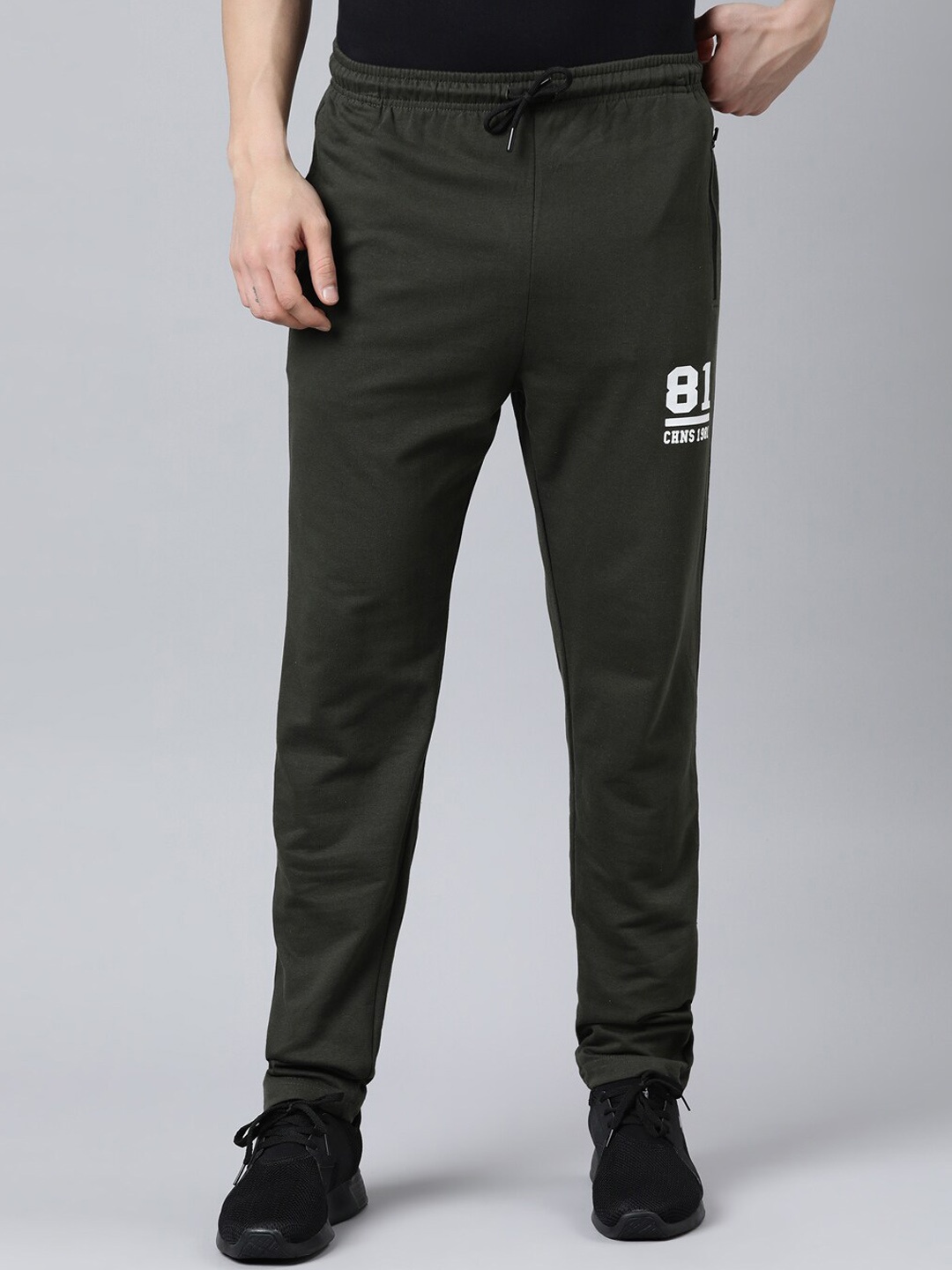 

Chennis Men Graphic-Printed Pure-Cotton Track Pants, Olive