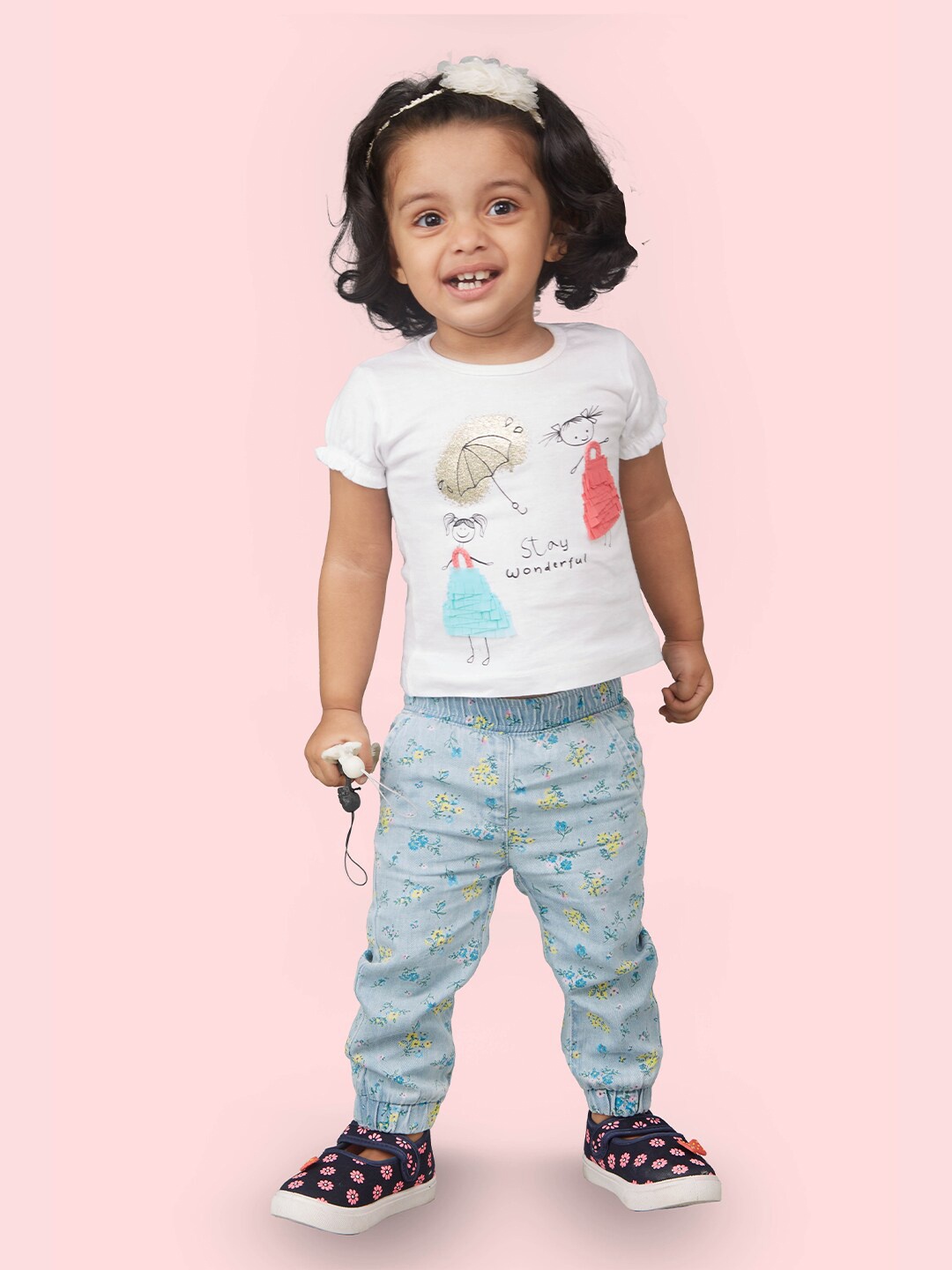 

Zalio Girls Printed Pure Cotton T-shirt with Trousers, White