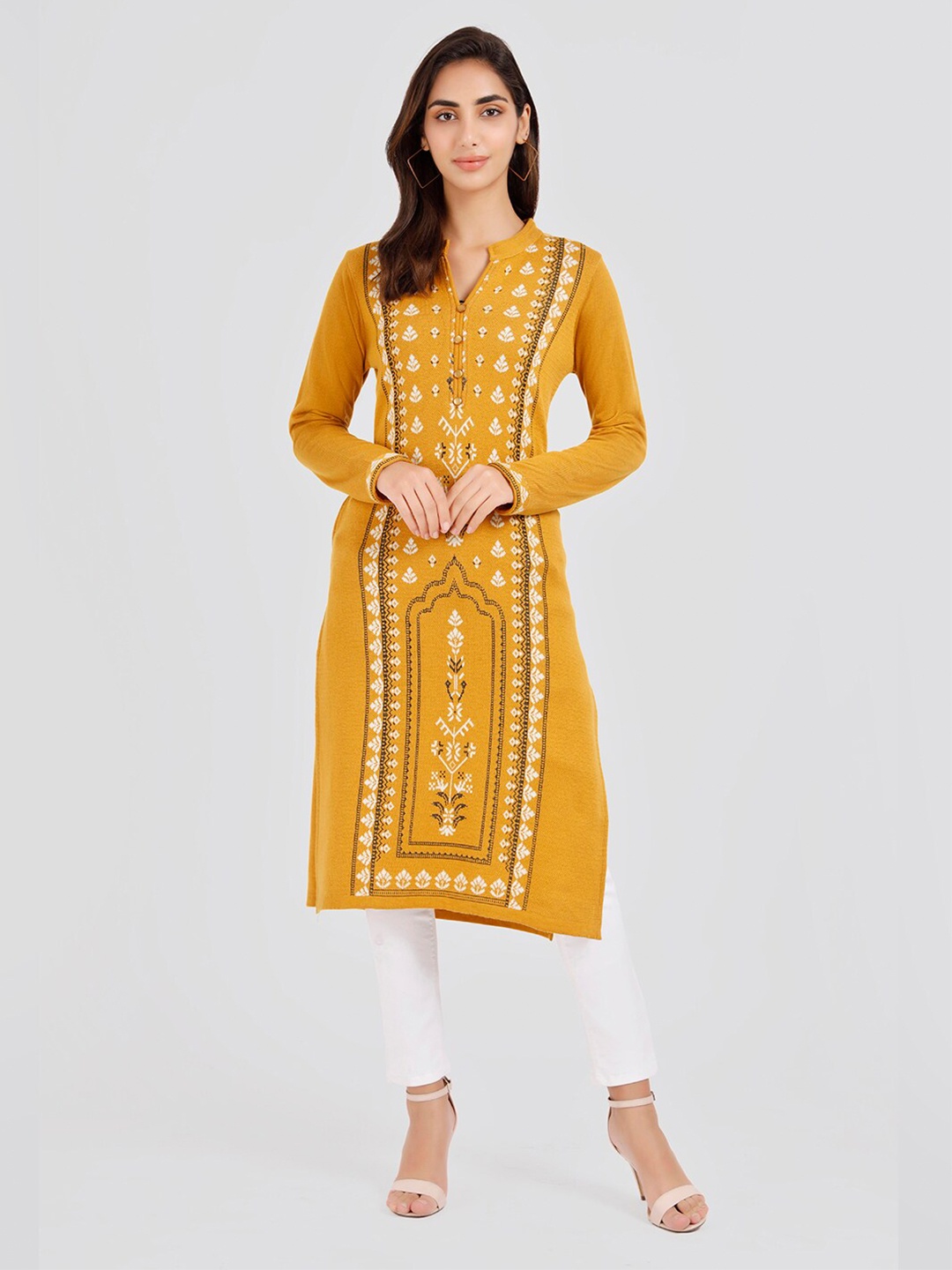 

KEIKO Ethnic Motifs Round Neck Kurta, Mustard