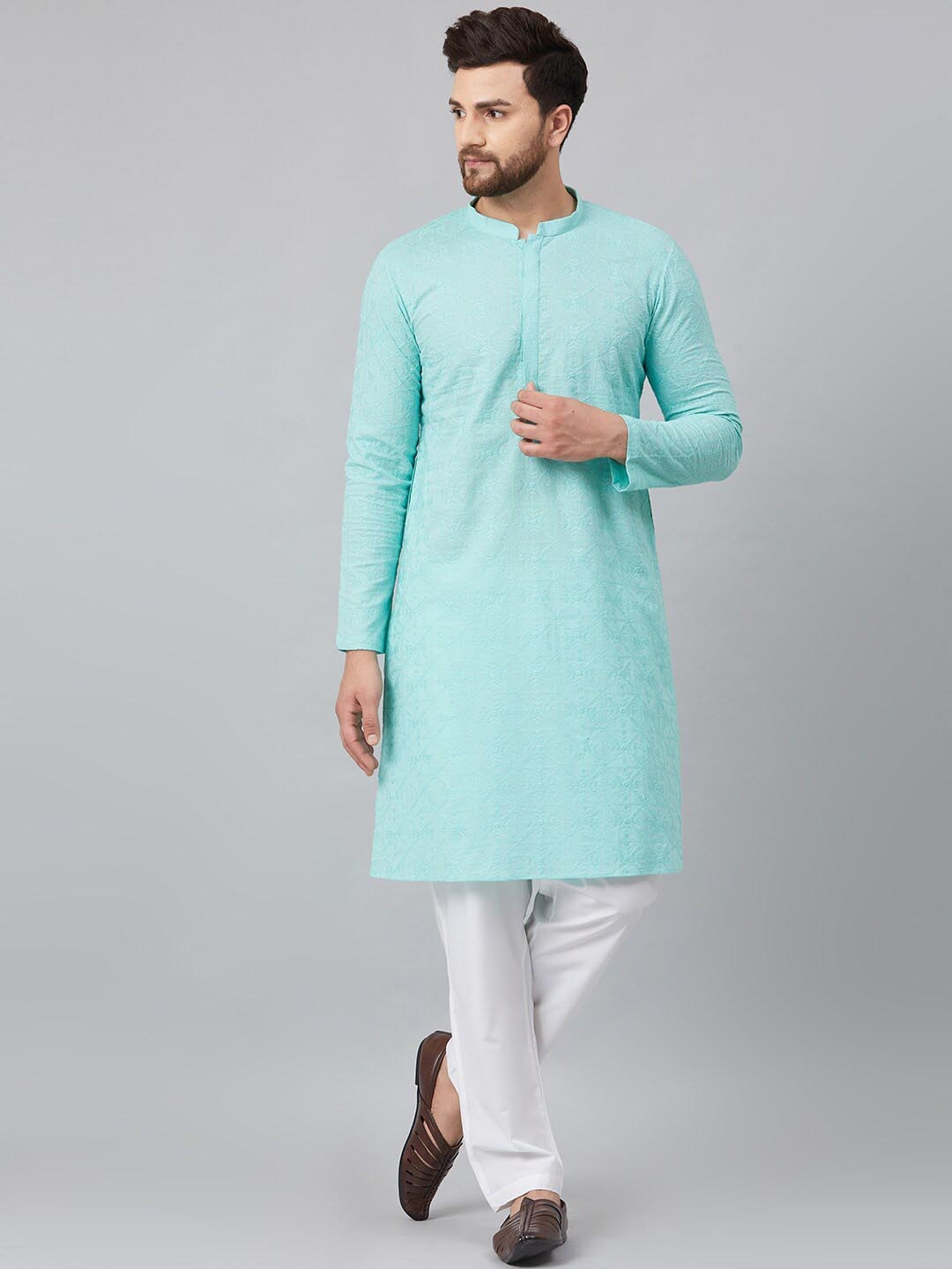 

See Designs Men Floral Chikankari Embroidered Pure Cotton Kurta With Pyjamas, Turquoise blue