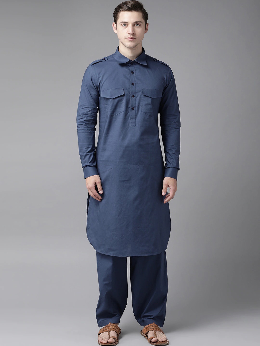 

See Designs Men Pure Cotton Kurta With Salwar, Navy blue