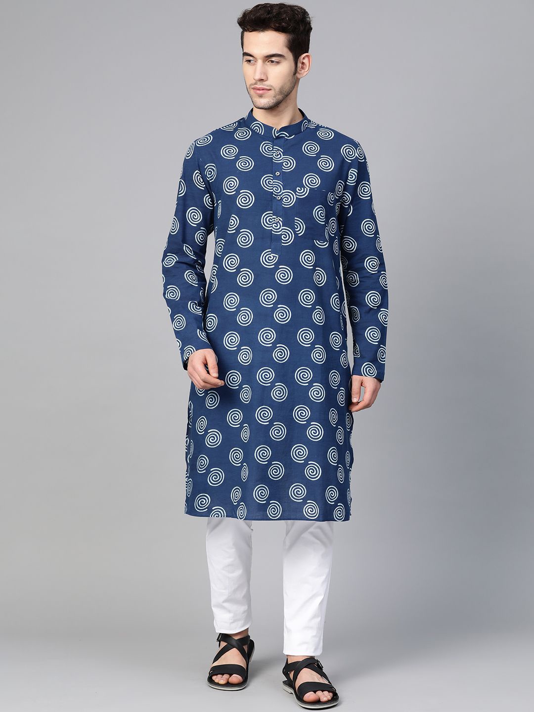 

See Designs Men Geometric Printed Indigo Pure Cotton Kurta, Navy blue
