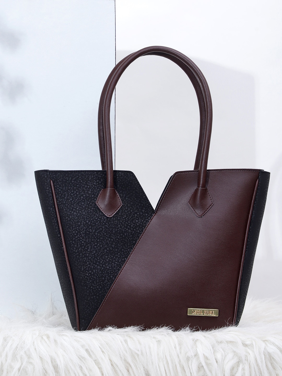 

LEGAL BRIBE Black Colourblocked PU Structured Tote Bag with Tasselled
