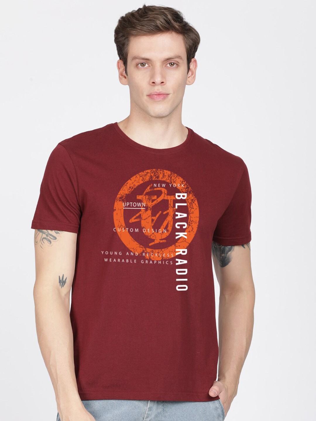 

BLACK RADIO Men Typography Printed Slim Fit Pure Cotton T-shirt, Maroon