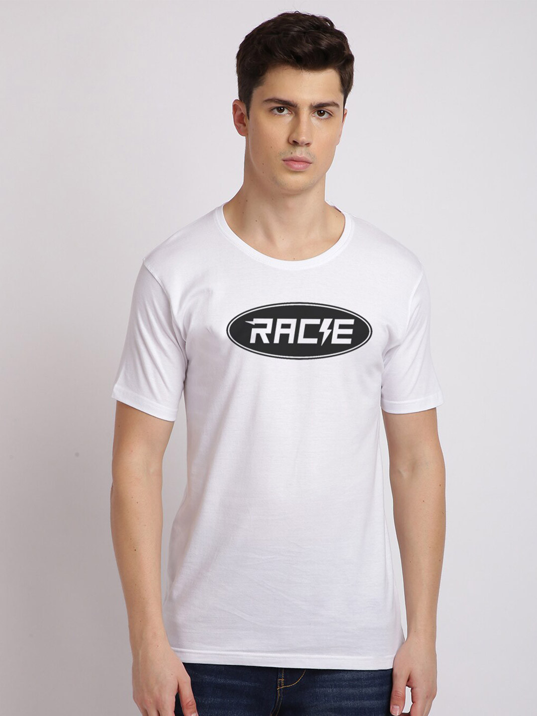 

BLACK RADIO Men Typography Printed Slim Fit Cotton T-shirt, White