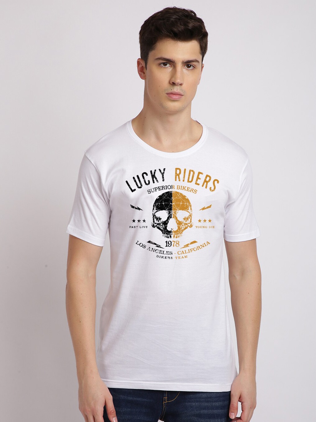 

BLACK RADIO Men Printed Pure Cotton Slim Fit T-shirt, White