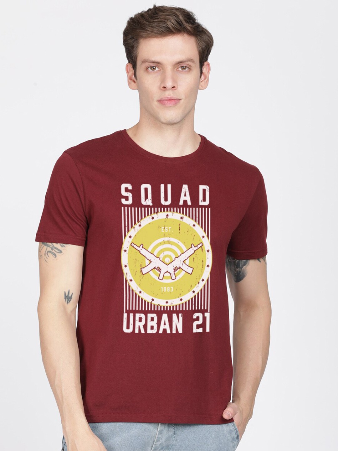 

BLACK RADIO Men Printed Pure Cotton Slim Fit T-shirt, Maroon