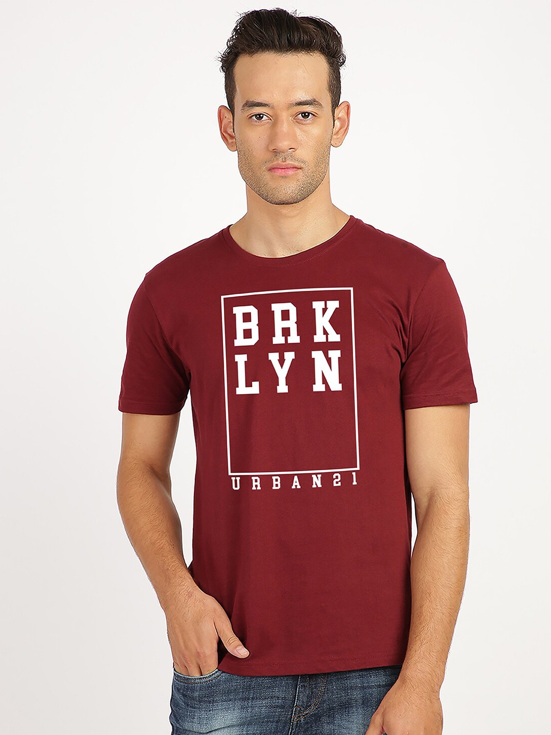 

BLACK RADIO Men Typography Printed Pure Cotton Slim Fit T-shirt, Maroon