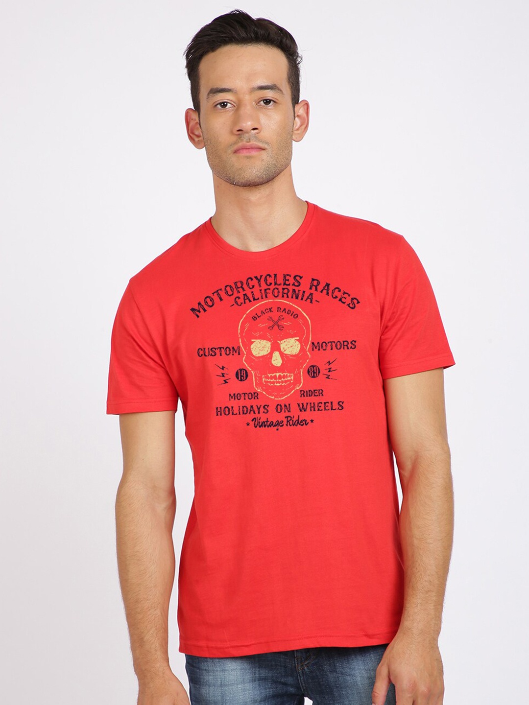 

BLACK RADIO Men Printed Pure Cotton Slim Fit T-shirt, Red