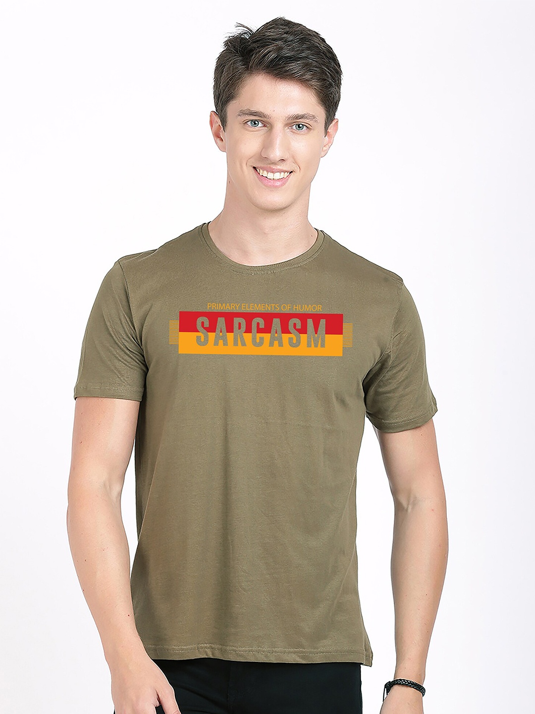 

BLACK RADIO Men Typography Printed Slim Fit Cotton T-shirt, Olive