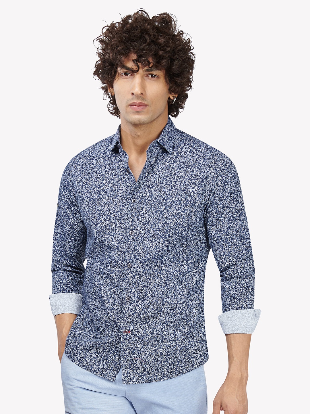 

VASTRADO Men Floral Printed Cotton Casual Shirt, Navy blue