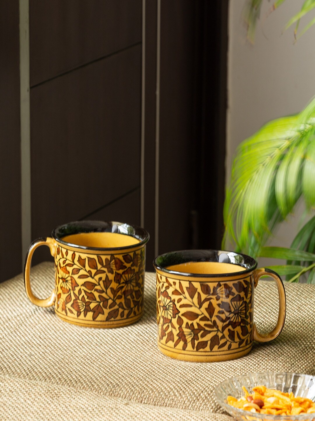 

ExclusiveLane Mughal Brown & Mustard Yellow Set of 6 Ceramic Glossy Cups 600 ml Each