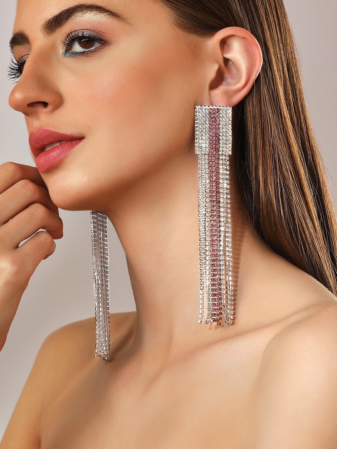 

Rubans Voguish Silver-Plated Contemporary Drop Earrings