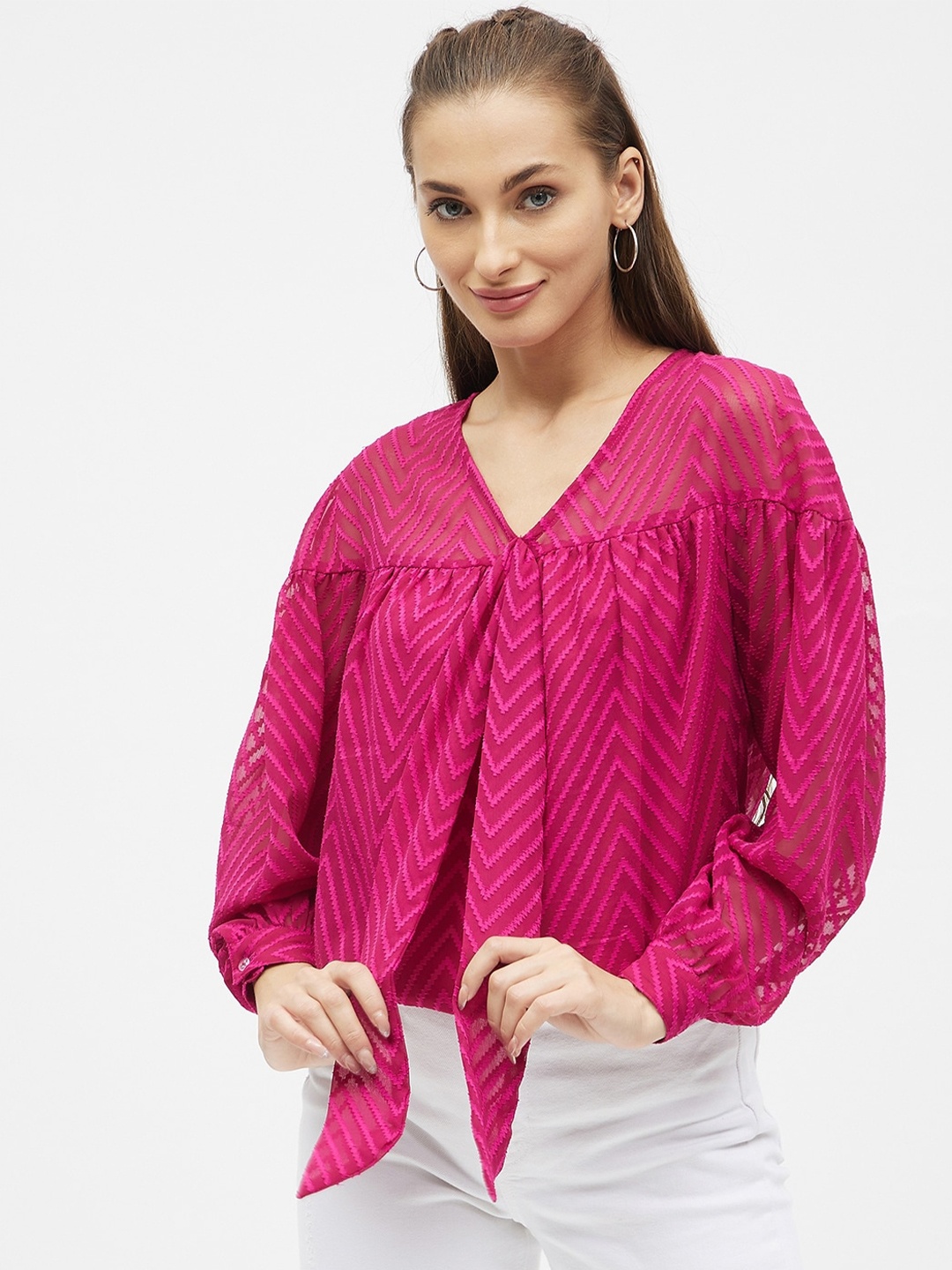 

Kibo Georgette Crop Top, Fuchsia