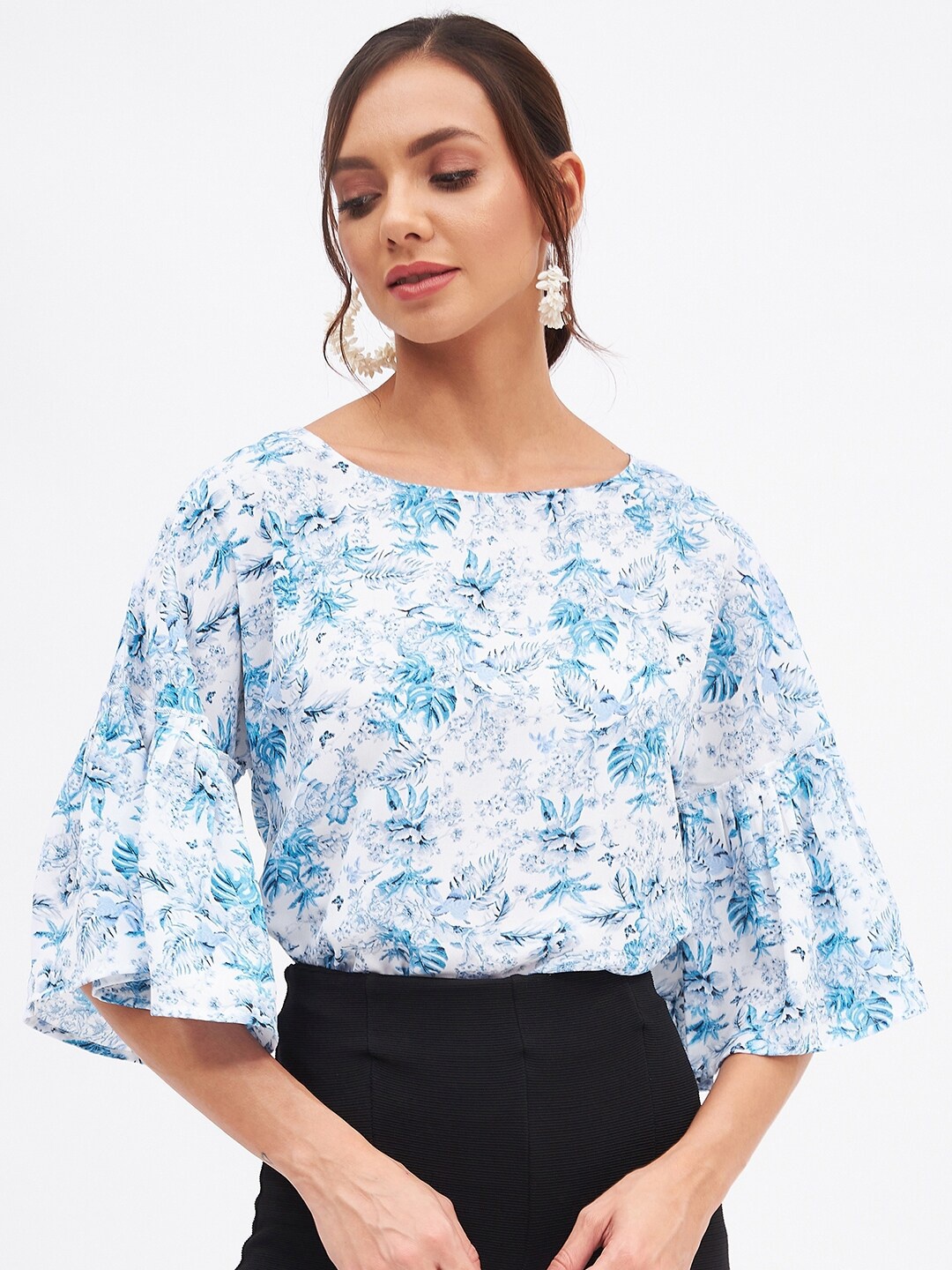 

Kibo Floral Printed Crepe Top, White