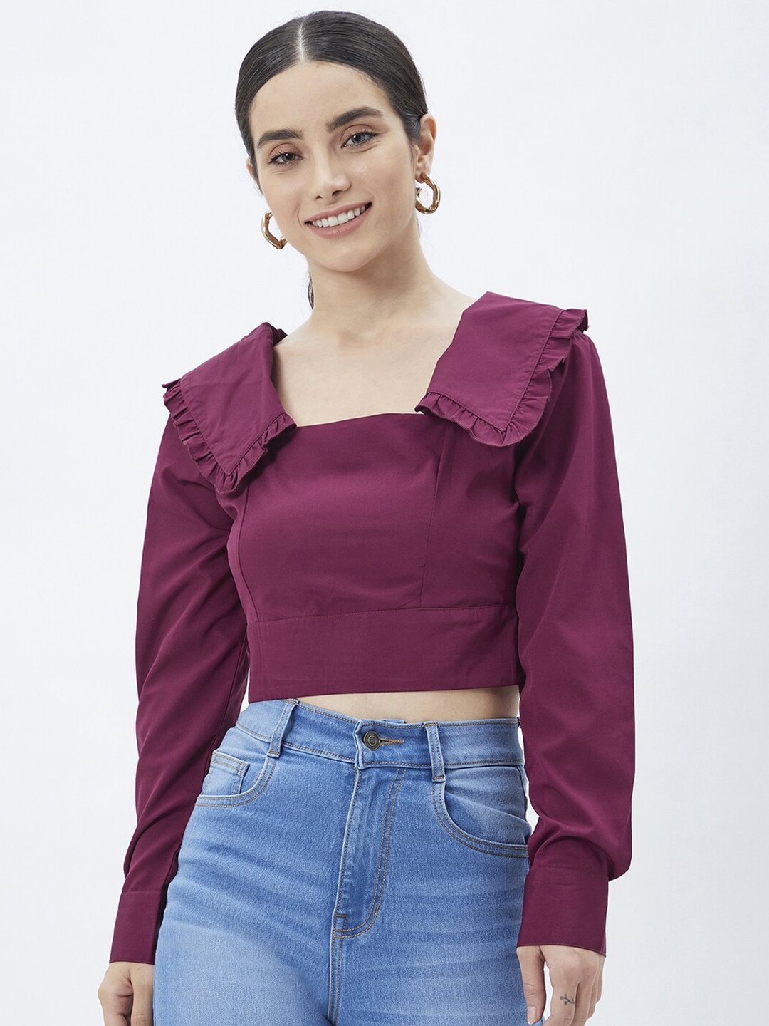 

Kibo Solid Crepe Crop Top, Burgundy