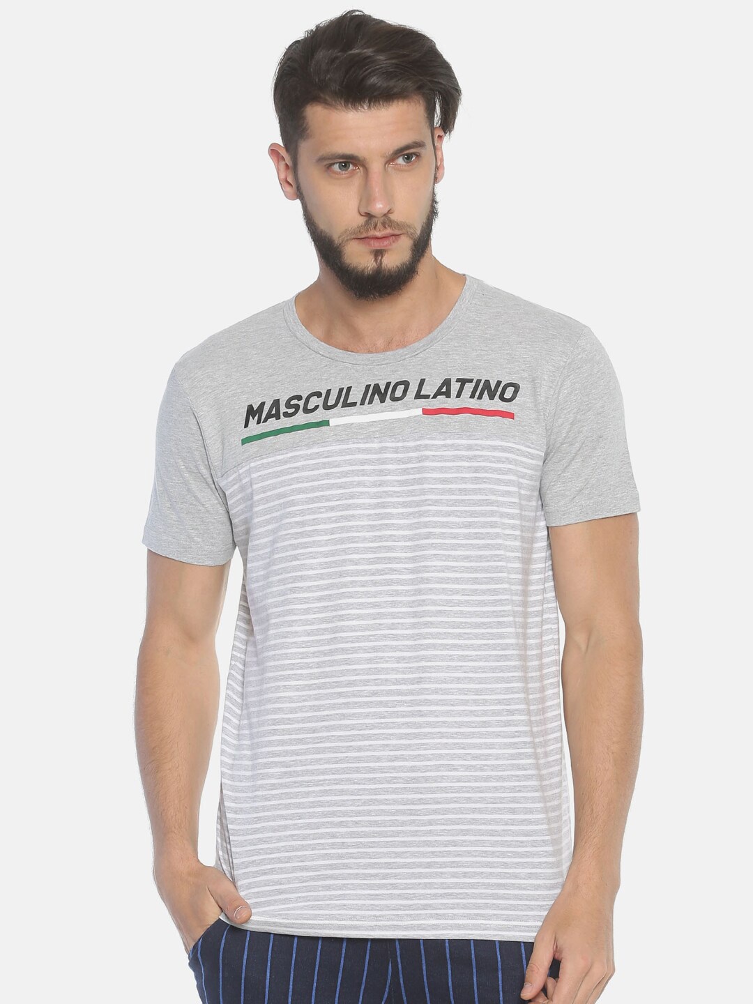 

Masculino Latino Men Striped T-shirt, Grey