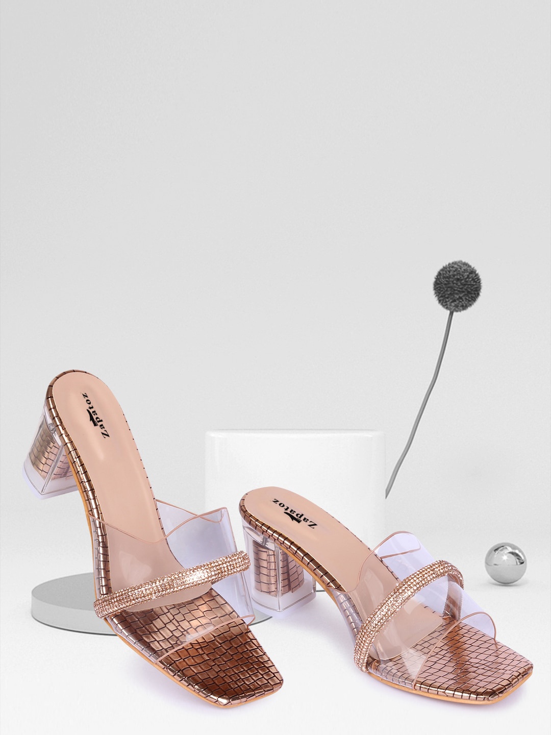 

ZAPATOZ Girls Golden PU Block Heels, Gold