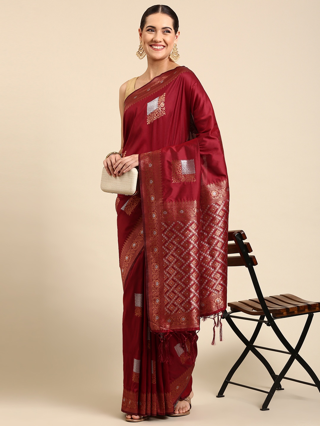 

Pothys Woven Design Ethnic Motifs Art Silk Banarasi Saree, Maroon