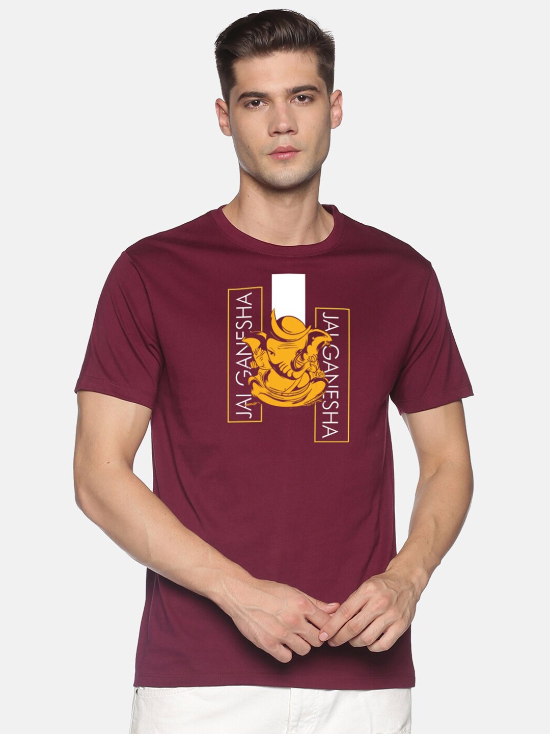 

BLACK RADIO Men Printed Round Neck Cotton T shirt, Maroon