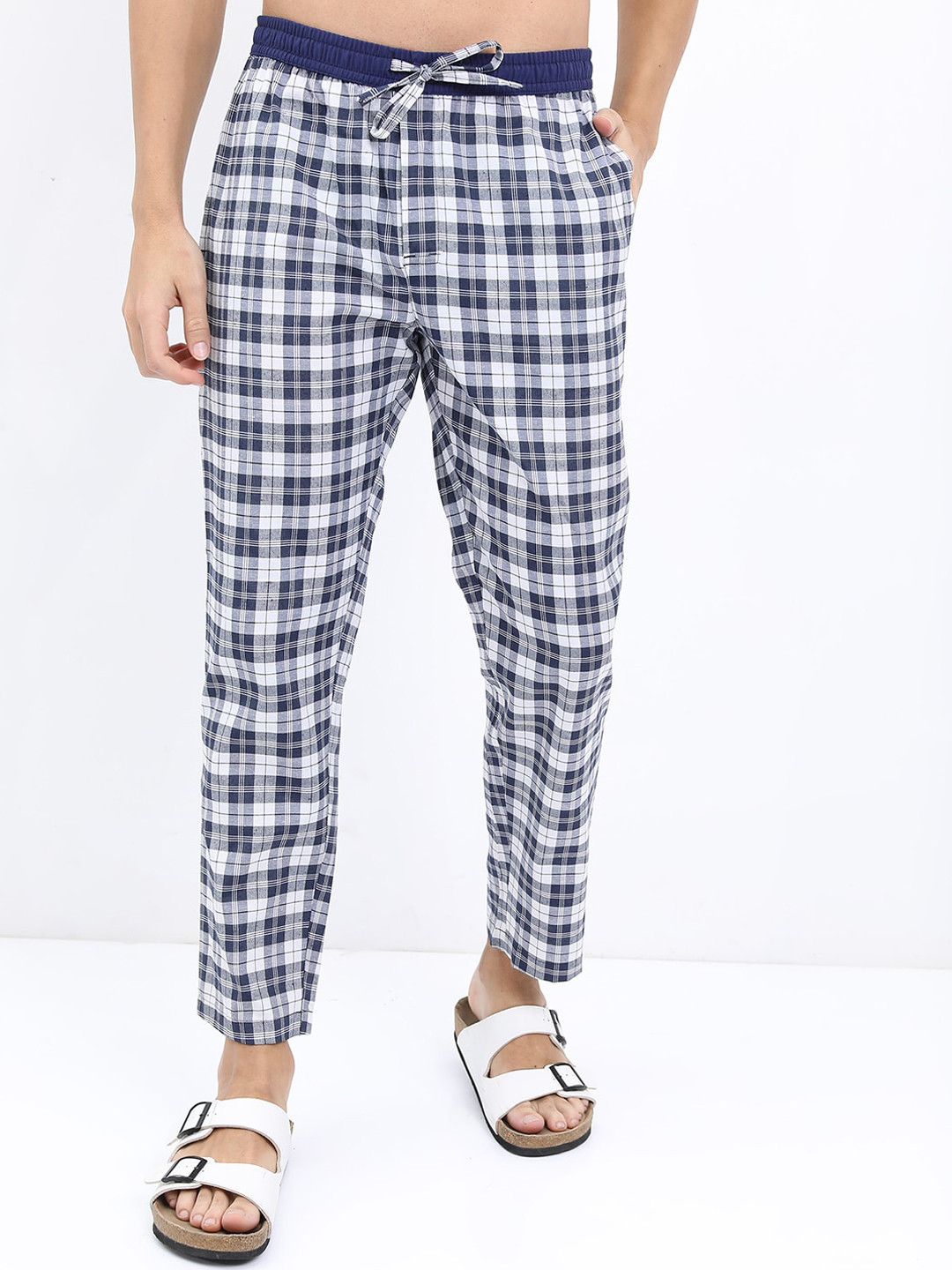 

HIGHLANDER Men Checked Lounge Pants, White