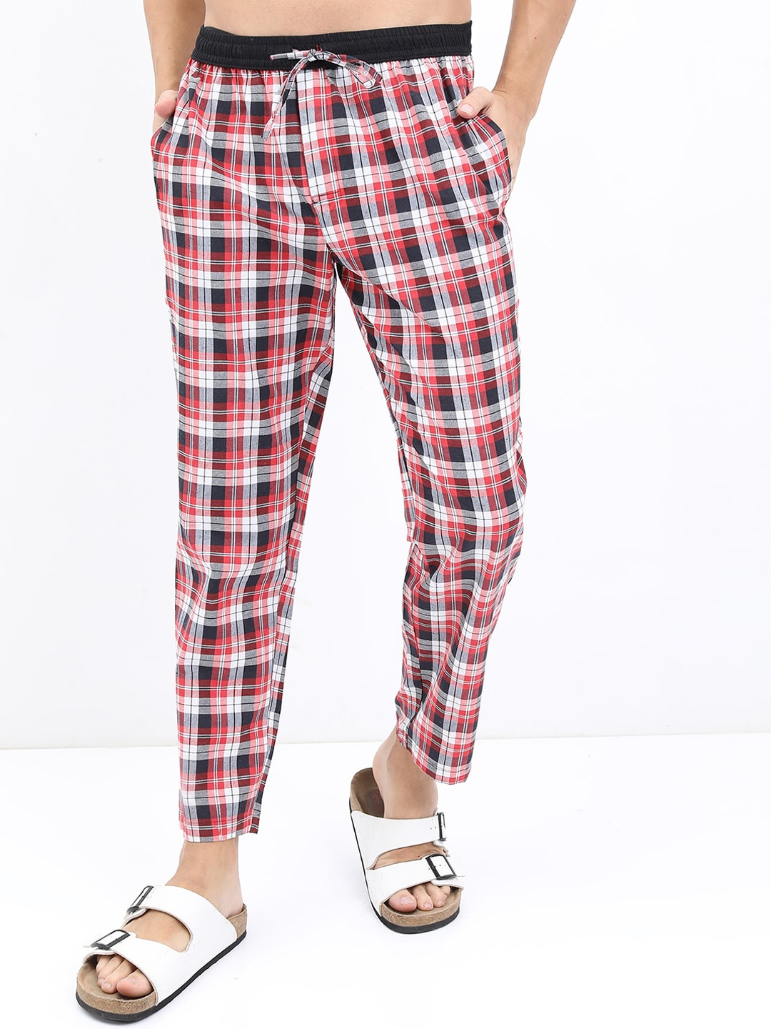 

HIGHLANDER Men Checked Mid-Rise Lounge Pants, Red