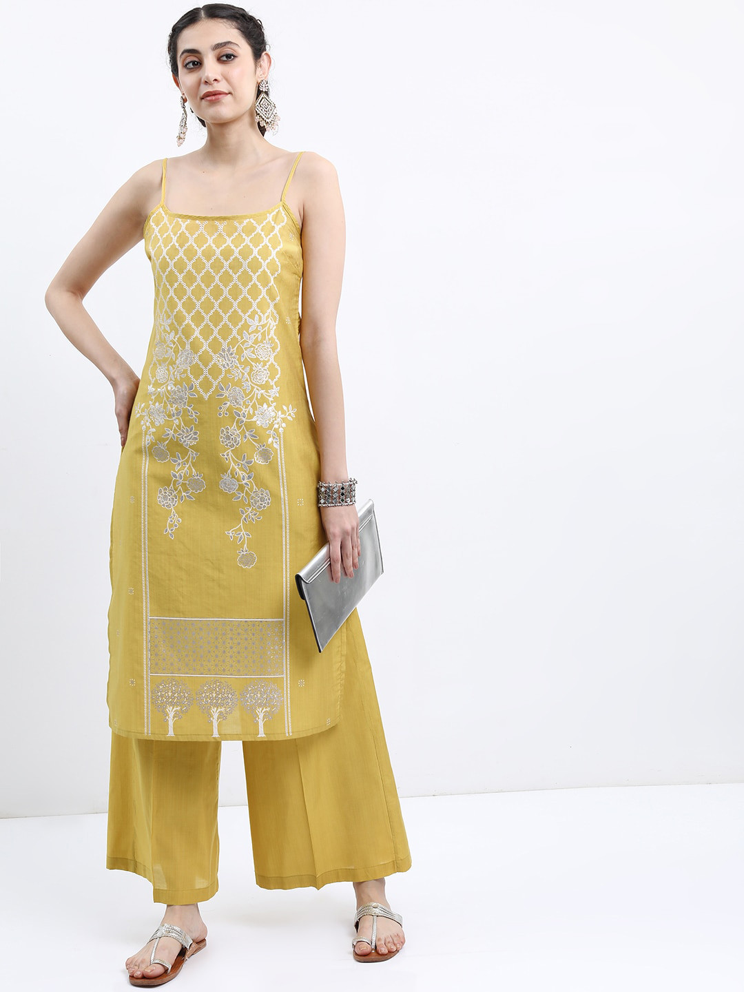 

Vishudh Floral Printed Kurta with Palazzos, Mustard