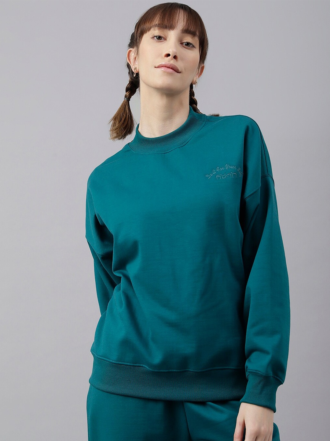 

Fitkin Women Round Neck Regular Fit Sweatshirt, Green
