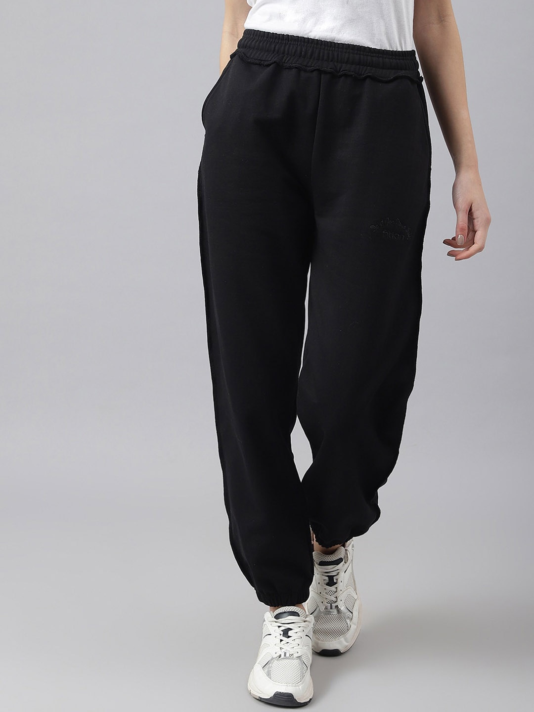 

Fitkin Women Fleece Relaxed Fit Joggers, Black