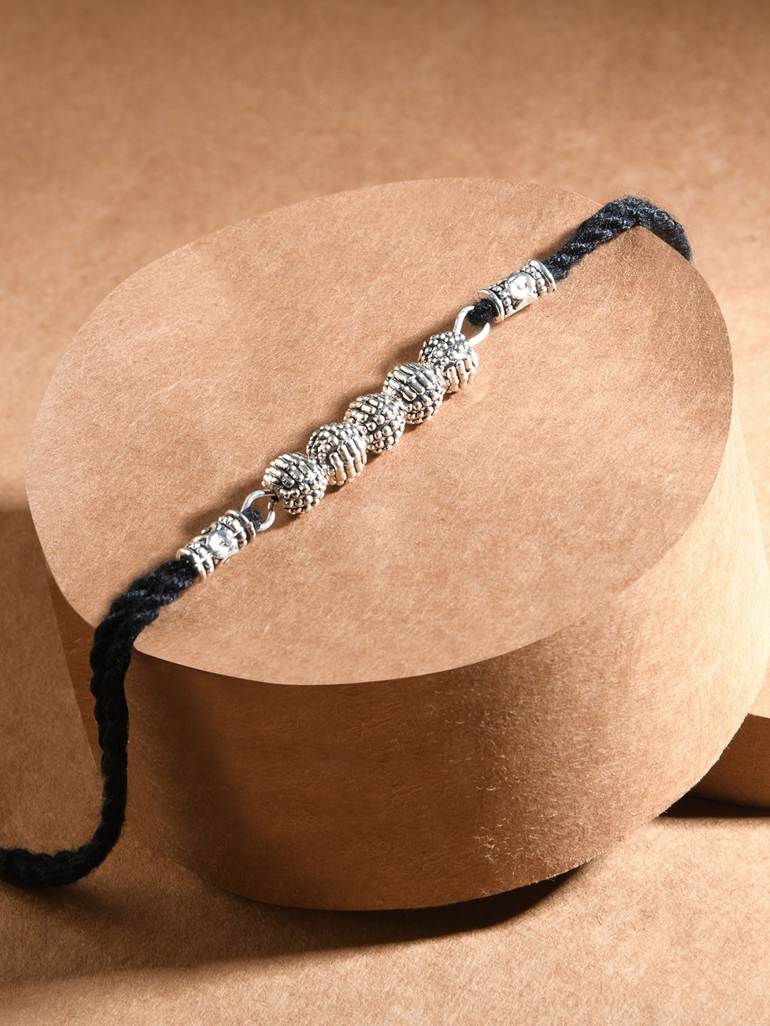 

Fida Oxidised Silver-Plated Thread Anklet