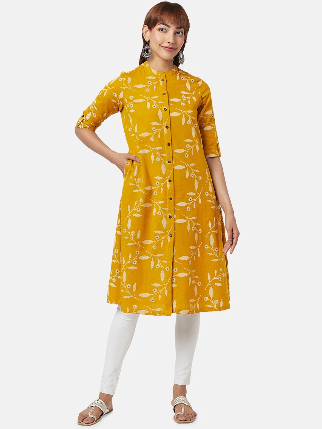 

RANGMANCH BY PANTALOONS Women Floral Printed A-line Kurta, Mustard