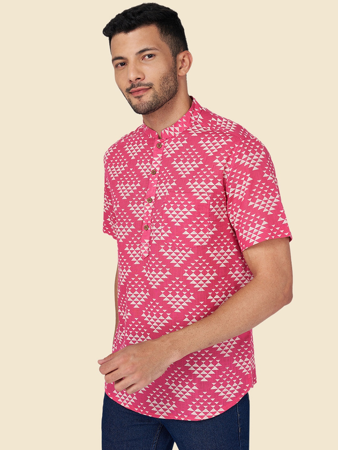 

YU by Pantaloons Men Geometric Printed Kurta, Pink