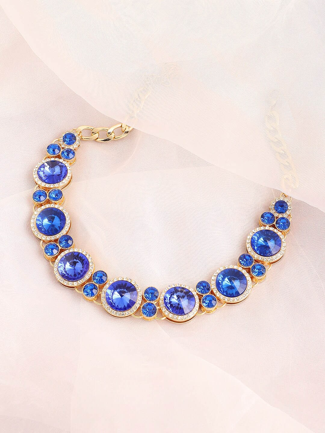

SOHI Gold-Plated Necklace