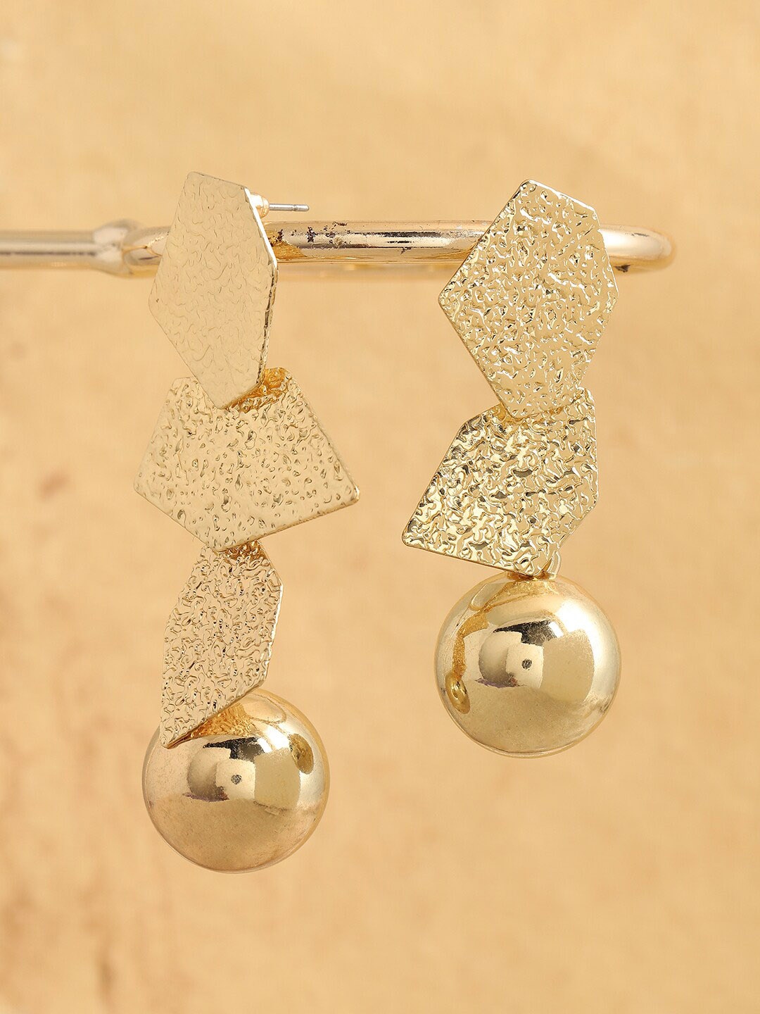 

SOHI Gold-Plated Contemporary Drop Earrings