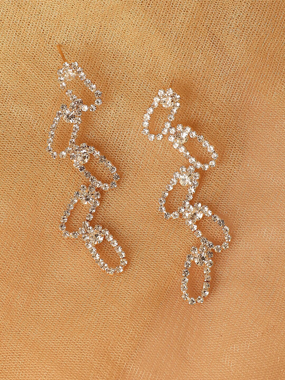 

SOHI Silver Plated Contemporary Drop Earrings