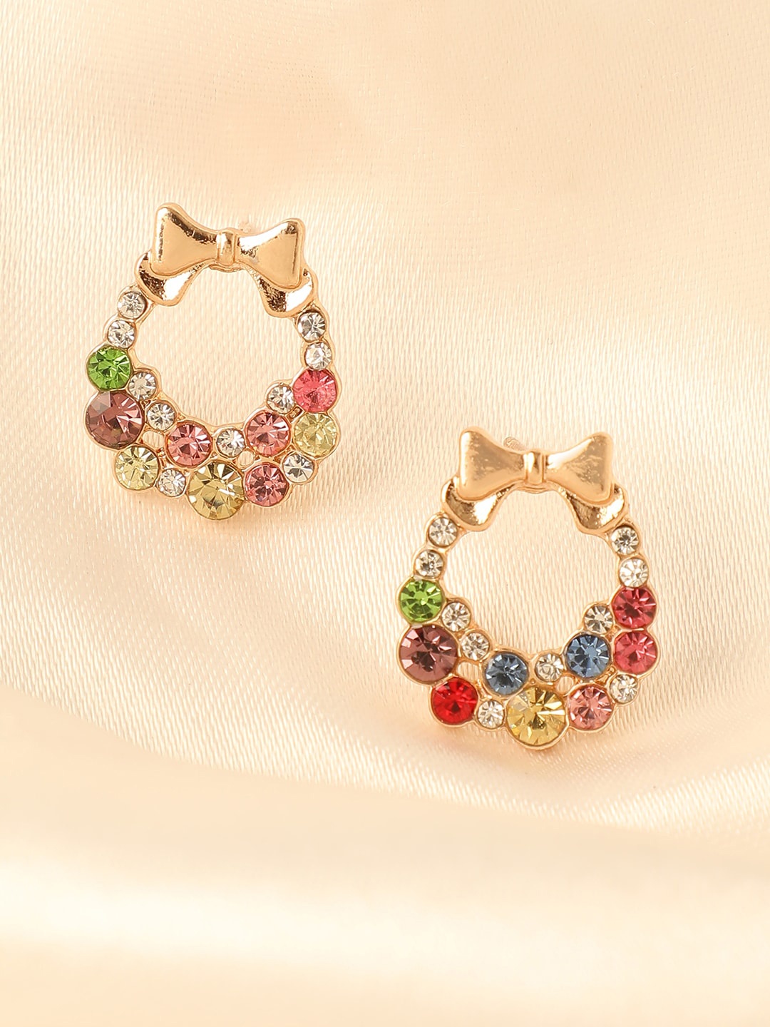 

SOHI Gold Plated Contemporary Studs Earrings