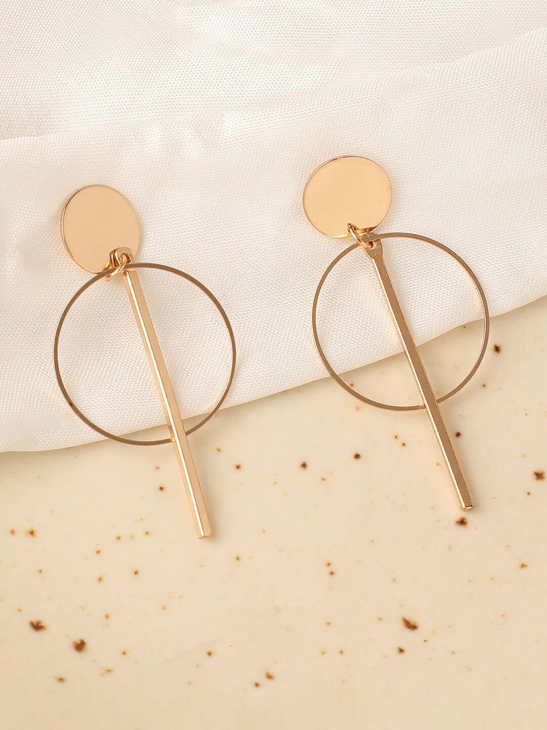 

SOHI Gold Plated Contemporary Drop Earrings