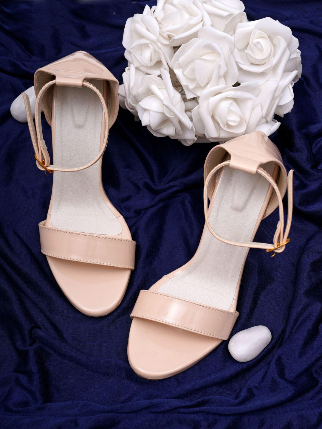 

Misto Solid Block Heels, Cream