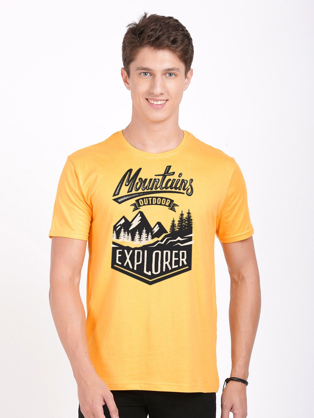 

BLACK RADIO Men Typography Printed Slim Fit Pure Cotton T-shirt, Yellow