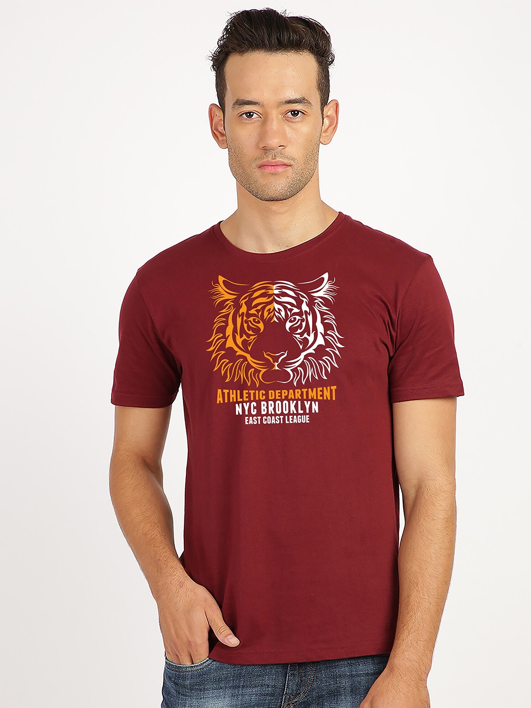 

BLACK RADIO Men Printed Slim Fit Cotton T-shirt, Maroon