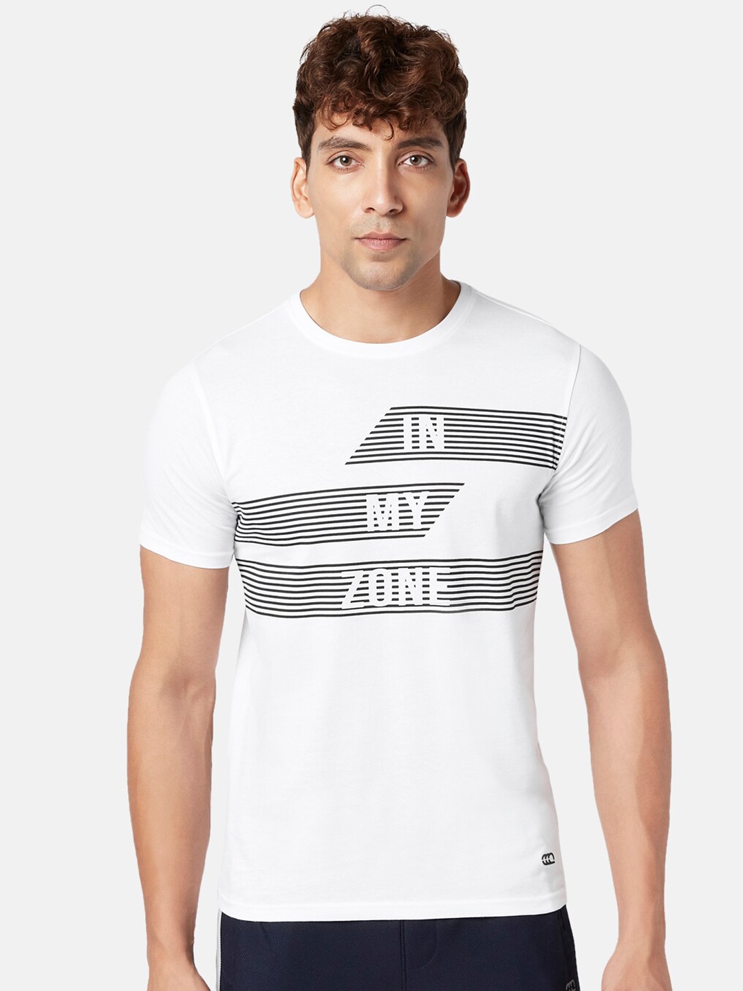

Ajile by Pantaloons Men Typography Printed Slim Fit Cotton T-shirt, White