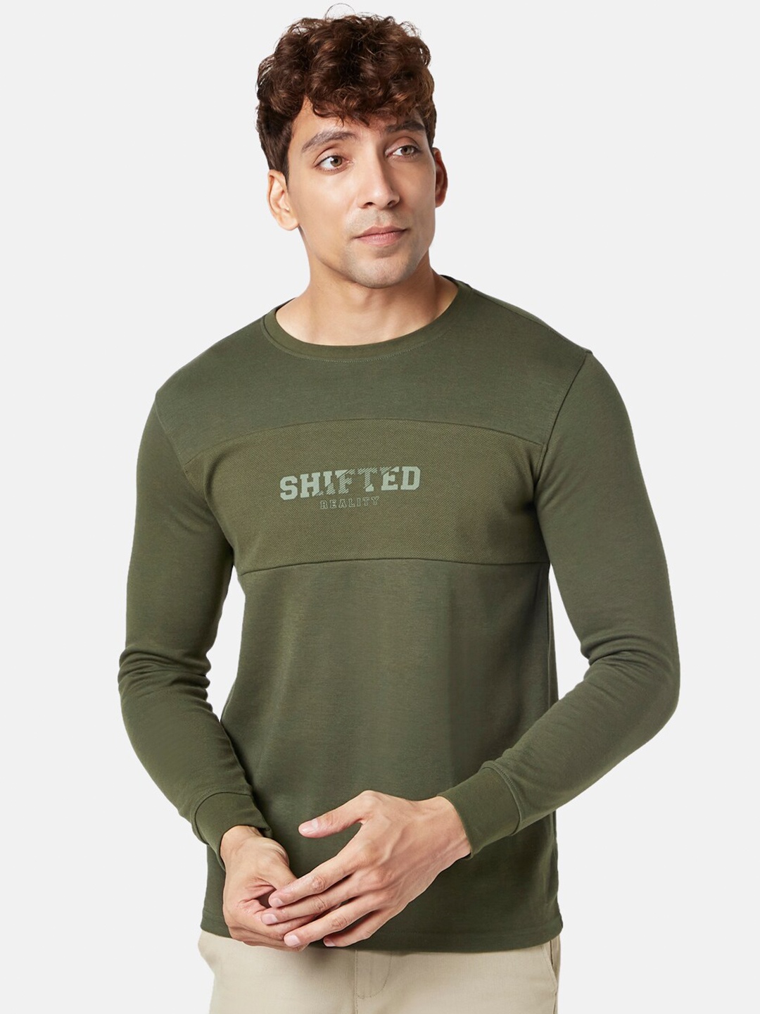 

BYFORD by Pantaloons Men Typography Printed Slim Fit T-shirt, Olive
