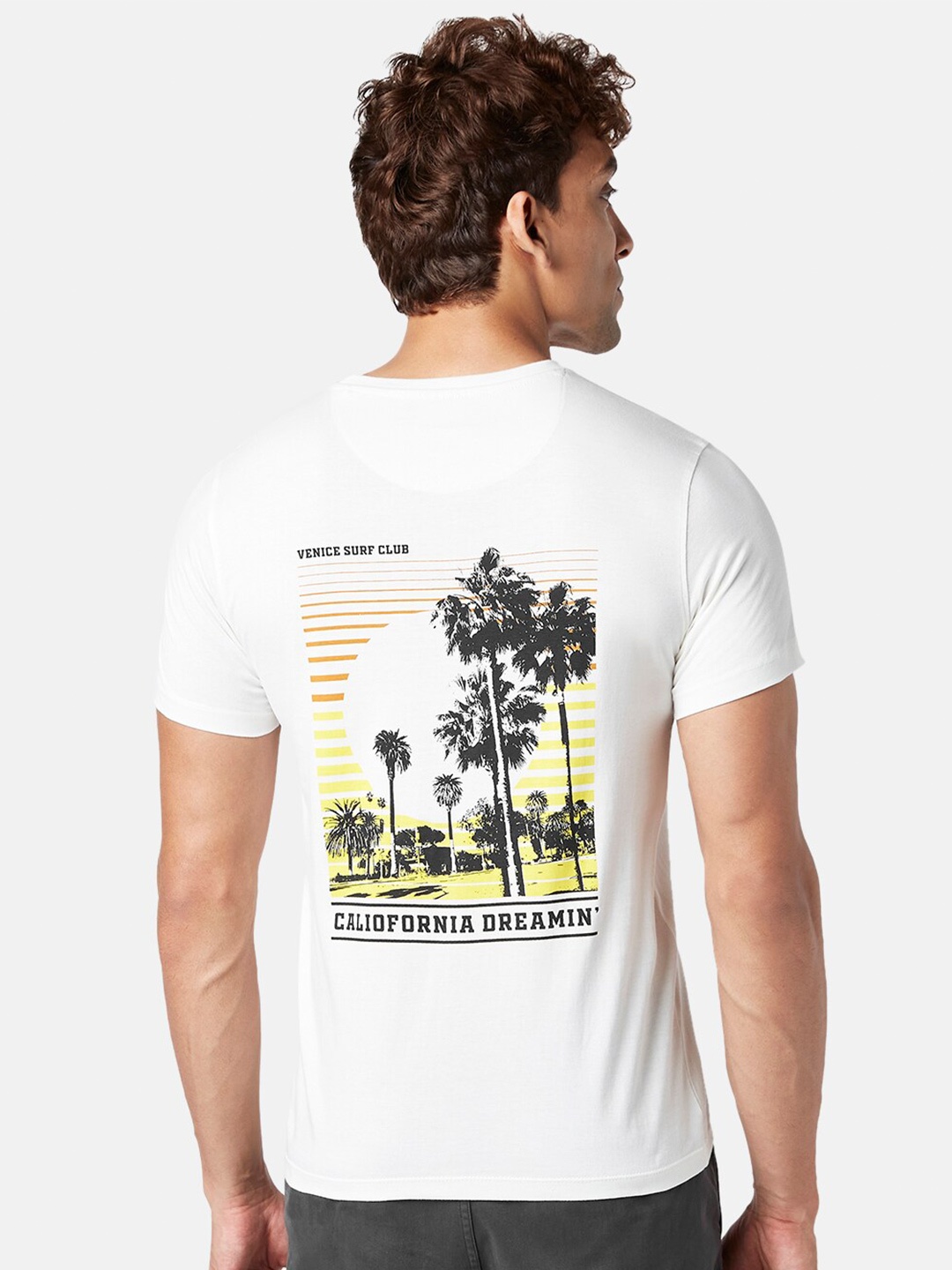 

Urban Ranger by pantaloons Men Typography Printed Slim Fit Cotton T-shirt, White