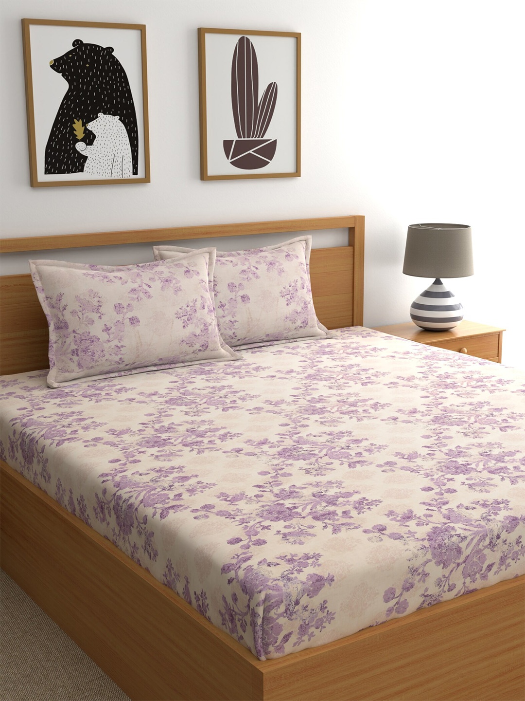 

Dreamscape Pink & Mauve Floral 300 TC Cotton King Bedsheet with 2 Pillow Covers